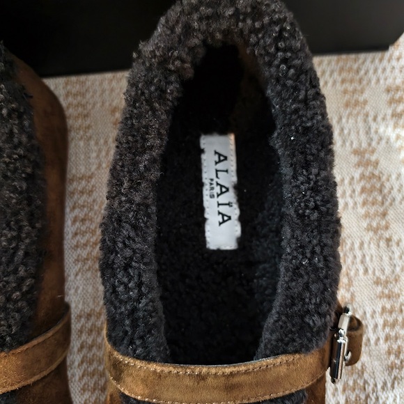 Alaïa Brown Lambswool Mary Jane Shoes - Picture 2 of 7